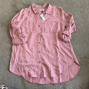 NWT Old Navy Buttonup shirt